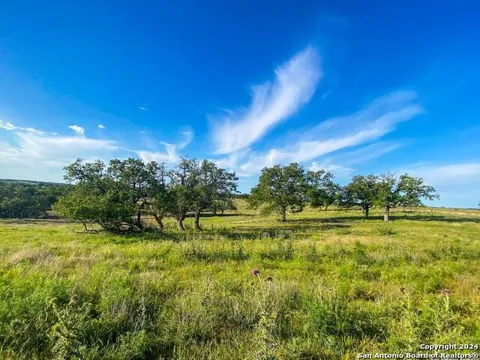 139 cattlemans crossing
