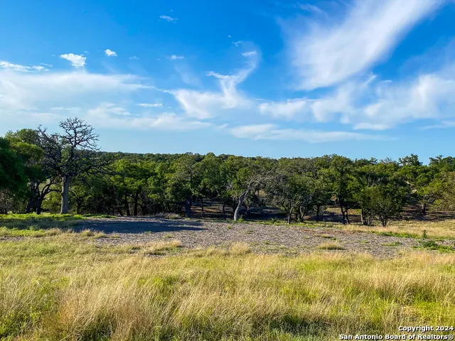 139 cattlemans crossing Kerrville, TX 78028