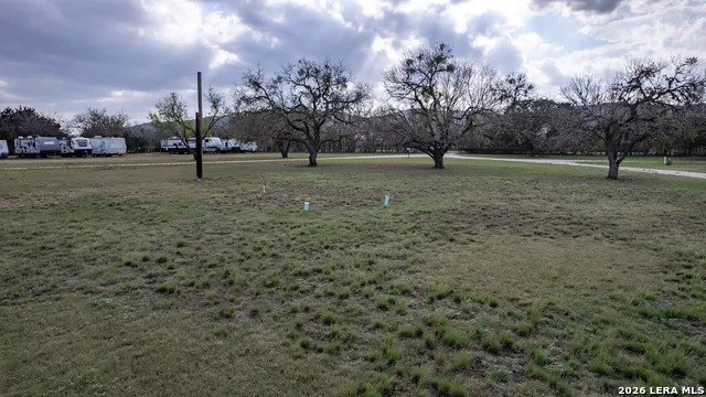 430 Frio Canyon Concan, TX 78838
