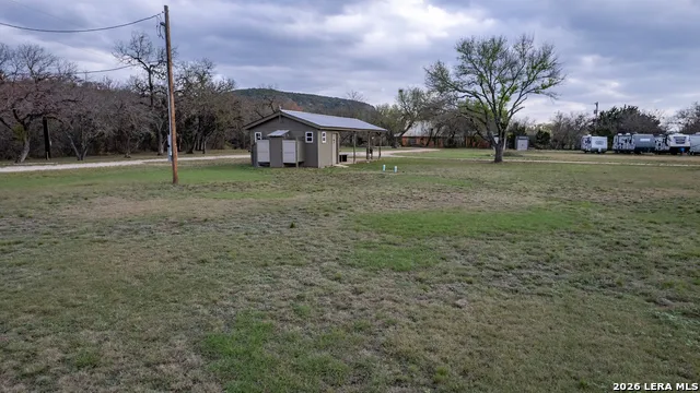 430 Frio Canyon Concan, TX 78838