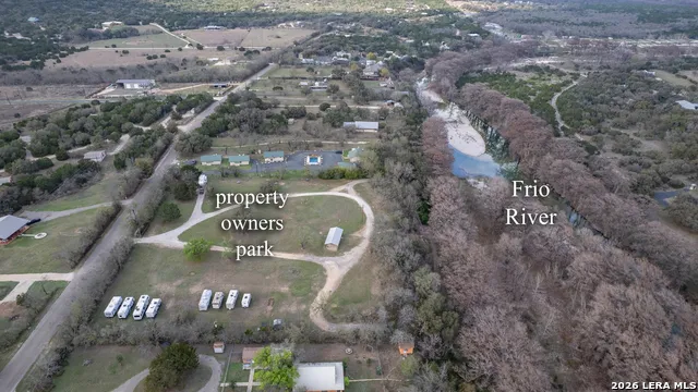430 Frio Canyon Concan, TX 78838