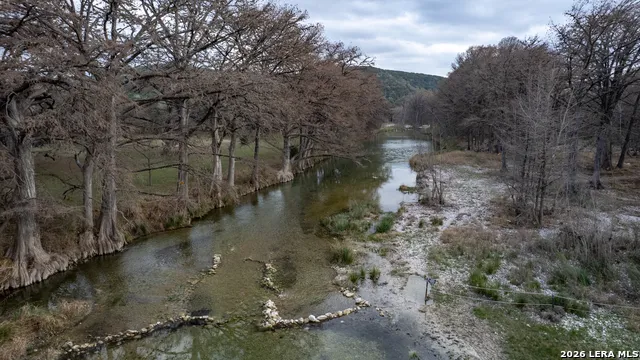 430 Frio Canyon Concan, TX 78838