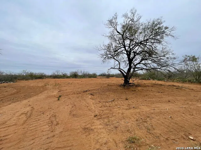 7.55 ACRES CR 2701 Bigfoot, TX 78005