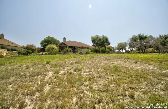 2006 Valencia Dr Kerrville, TX 78028