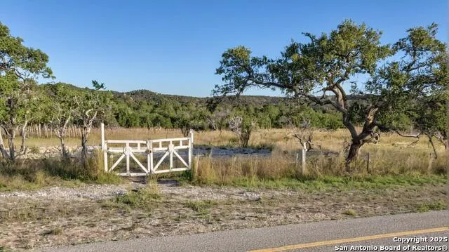 5865 Fm 1863 Bulverde, TX 78163