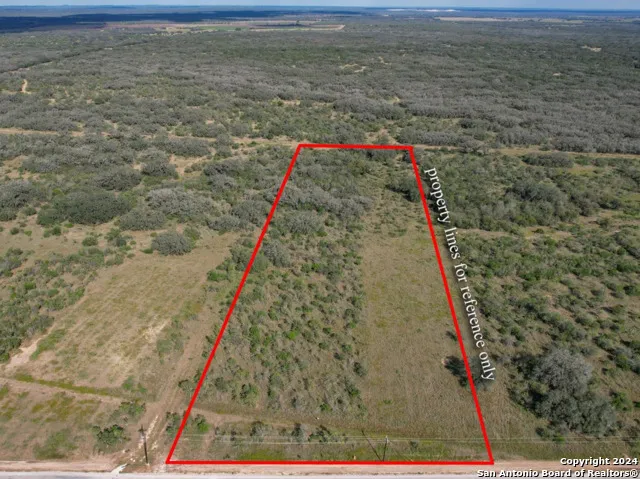 00 Utopia Forest Dhanis, TX 78850