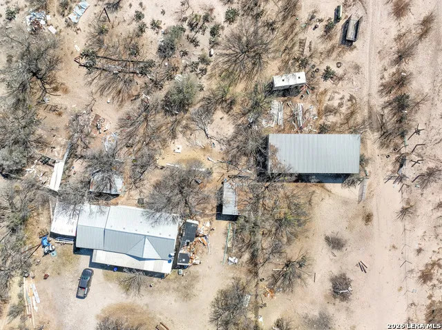 793 Fm 1986 La Pryor, TX 78872
