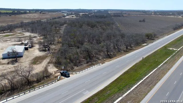 44± AC S Loop 1604 E Elmendorf, TX 78112