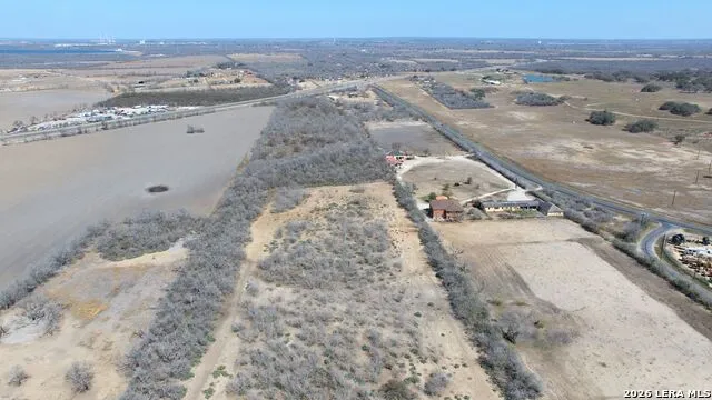 44± AC S Loop 1604 E Elmendorf, TX 78112