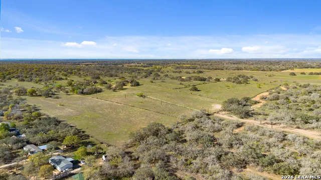 22100 -2 Senior Von Ormy, TX 78073