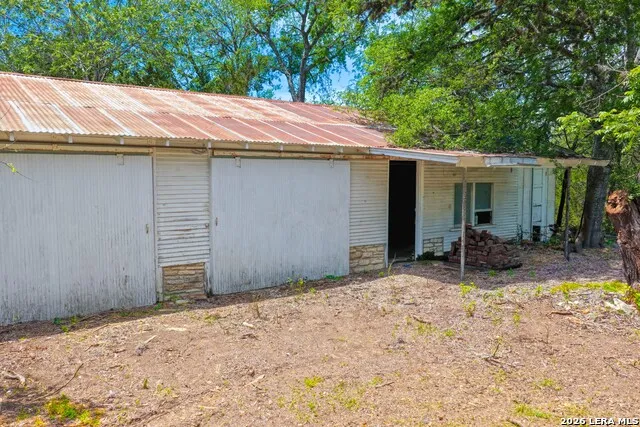 3364 HWY 173 S. Bandera, TX 78003