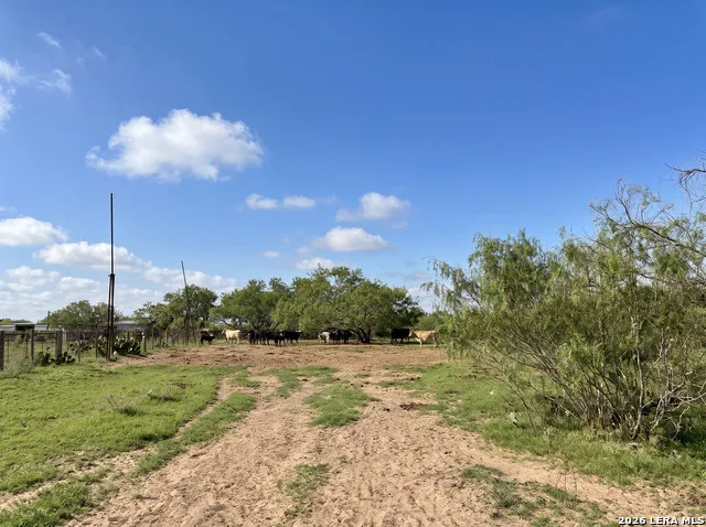 2713 FM 716 Premont, TX 78375