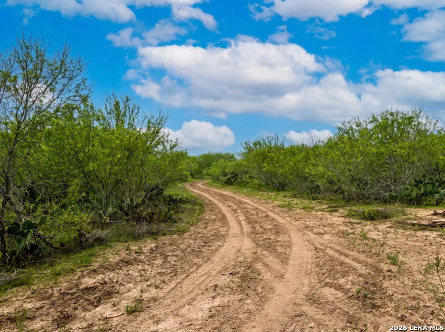 2713 FM 716 Premont, TX 78375