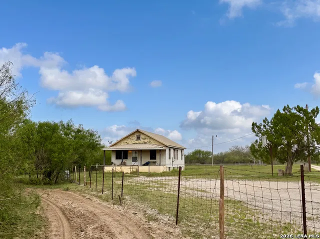 2713 FM 716 Premont, TX 78375