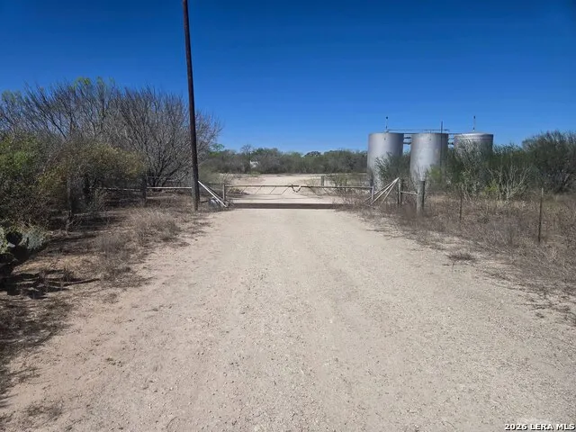 9239 CR 123 Pawnee, TX 78145
