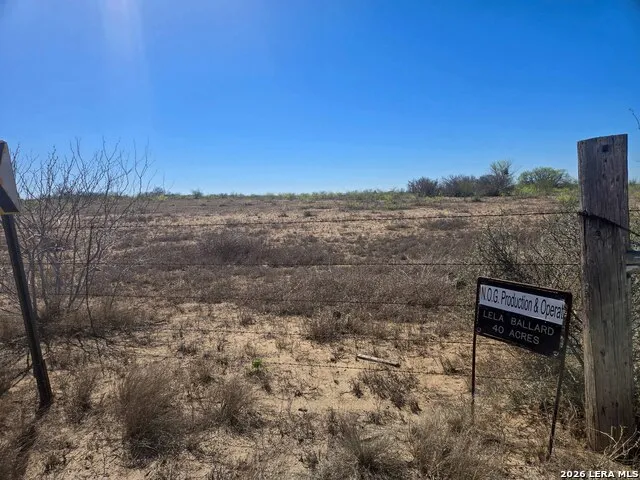 9239 CR 123 Pawnee, TX 78145