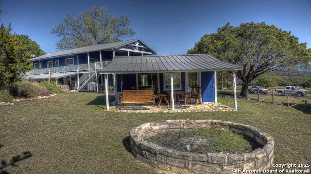 2027 Walter White Ranch Road Leakey, TX 78873