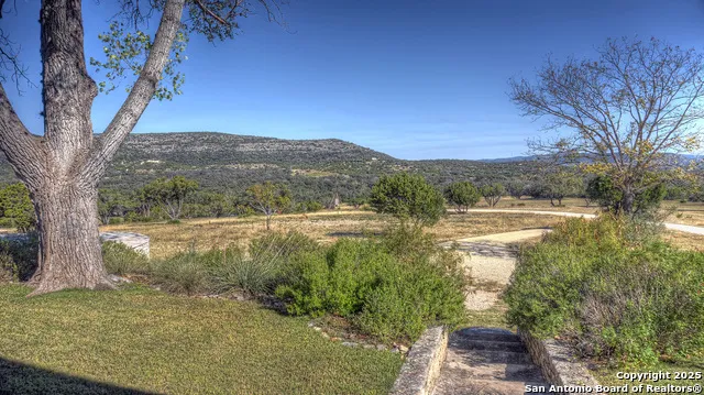 2027 Walter White Ranch Road Leakey, TX 78873