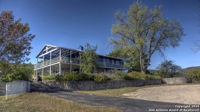 2027 Walter White Ranch Road Leakey, TX 78873