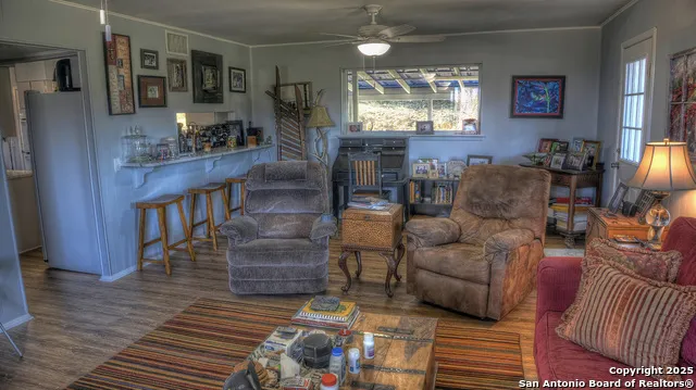 2027 Walter White Ranch Road Leakey, TX 78873