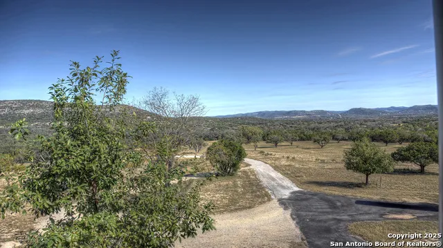 2027 Walter White Ranch Road Leakey, TX 78873
