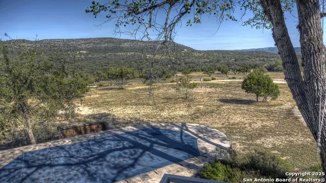 2027 Walter White Ranch Road Leakey, TX 78873