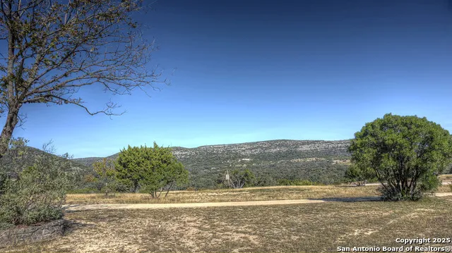 2027 Walter White Ranch Road Leakey, TX 78873