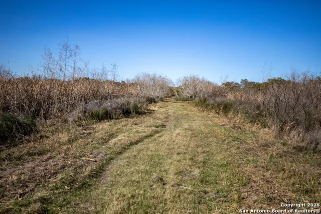 6498 Hwy 35 N Rockport, TX 78382
