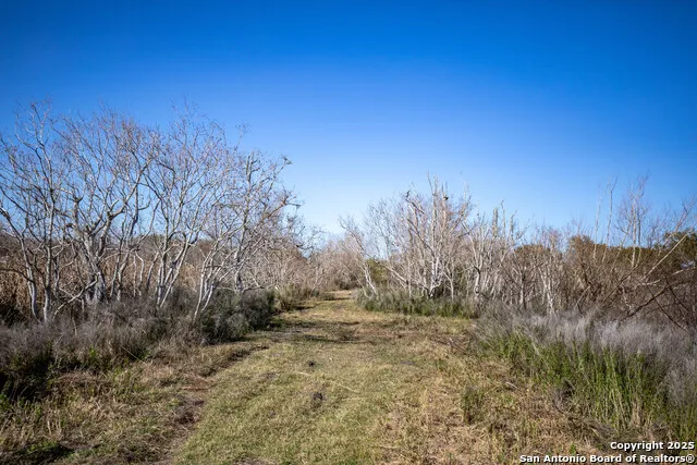 6498 Hwy 35 N Rockport, TX 78382