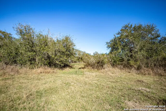 6498 Hwy 35 N Rockport, TX 78382