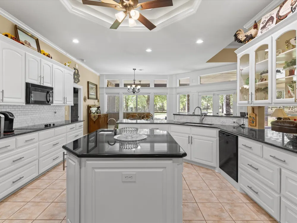 600 County Road 1790 Sunset, TX 76270