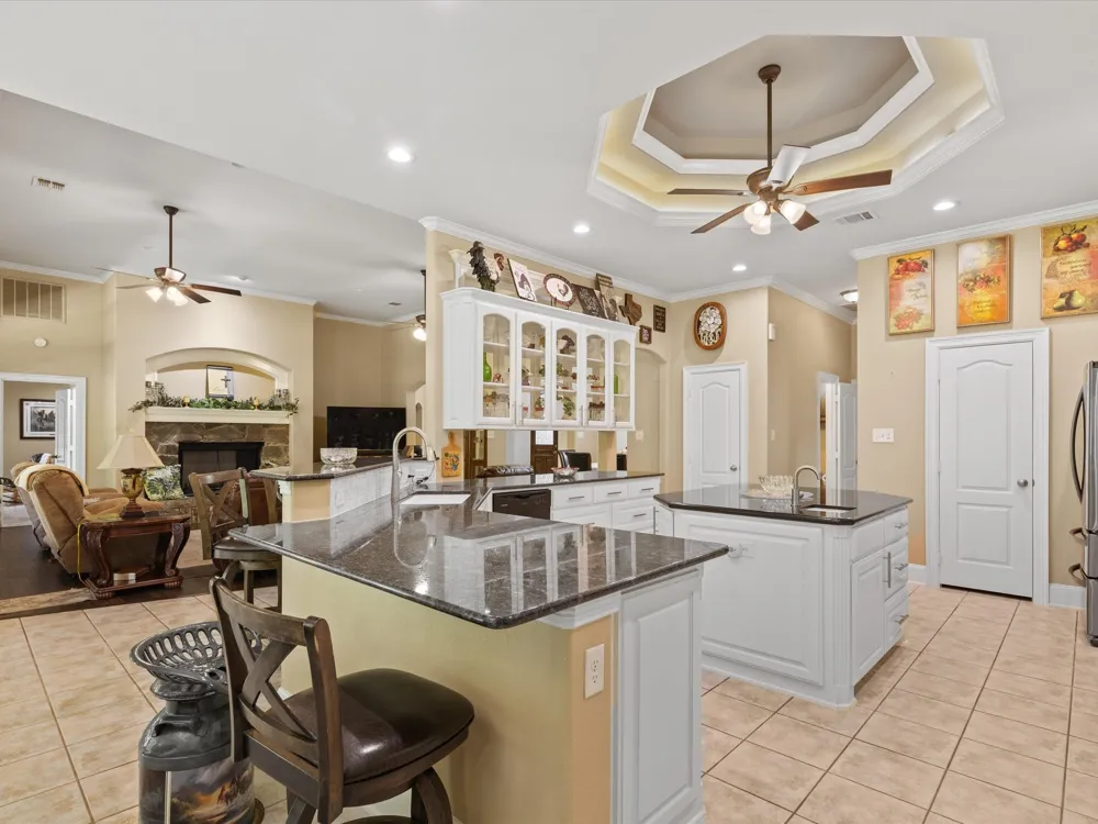 600 County Road 1790 Sunset, TX 76270