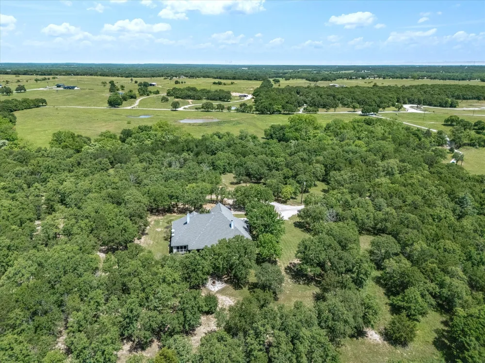 600 County Road 1790 Sunset, TX 76270