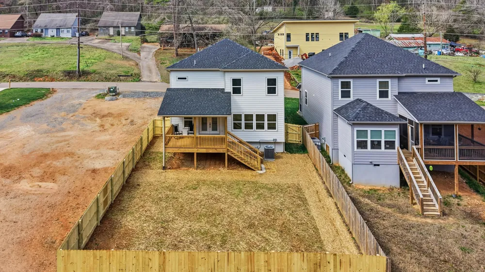 930 Lullwater Road Red Bank, TN 37415