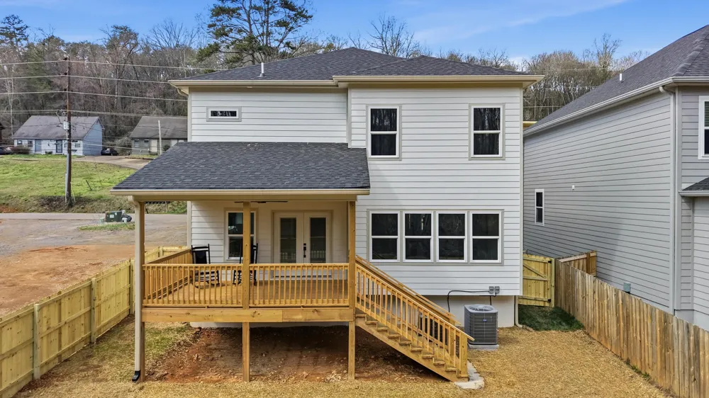 930 Lullwater Road Red Bank, TN 37415