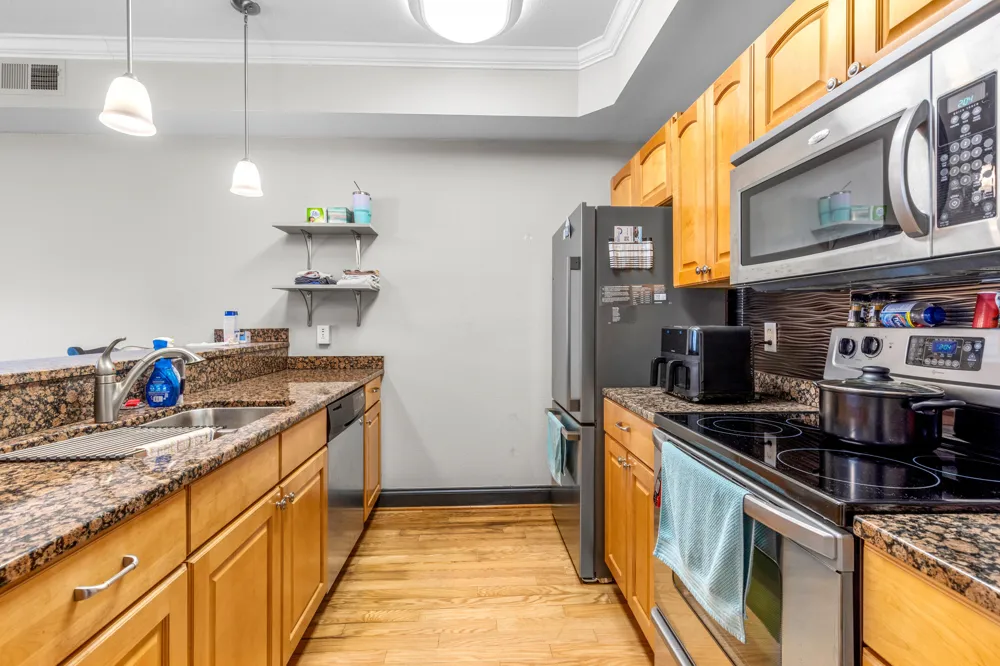 1235 New Lake Road Spring City, TN 37381