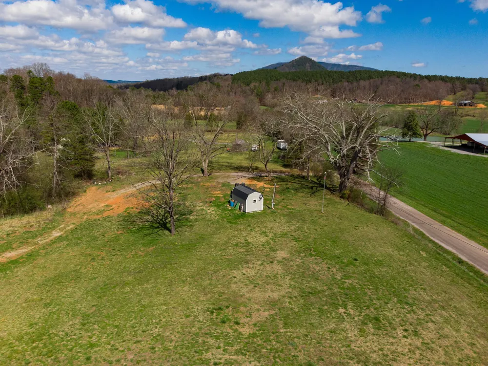 1321 Sand Mountain Road Ocoee, TN 37361