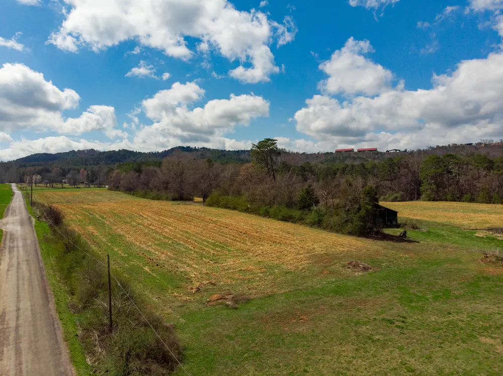 1321 Sand Mountain Road Ocoee, TN 37361