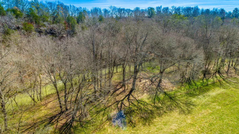 1527 Glass Mill Road Chickamauga, GA 30707