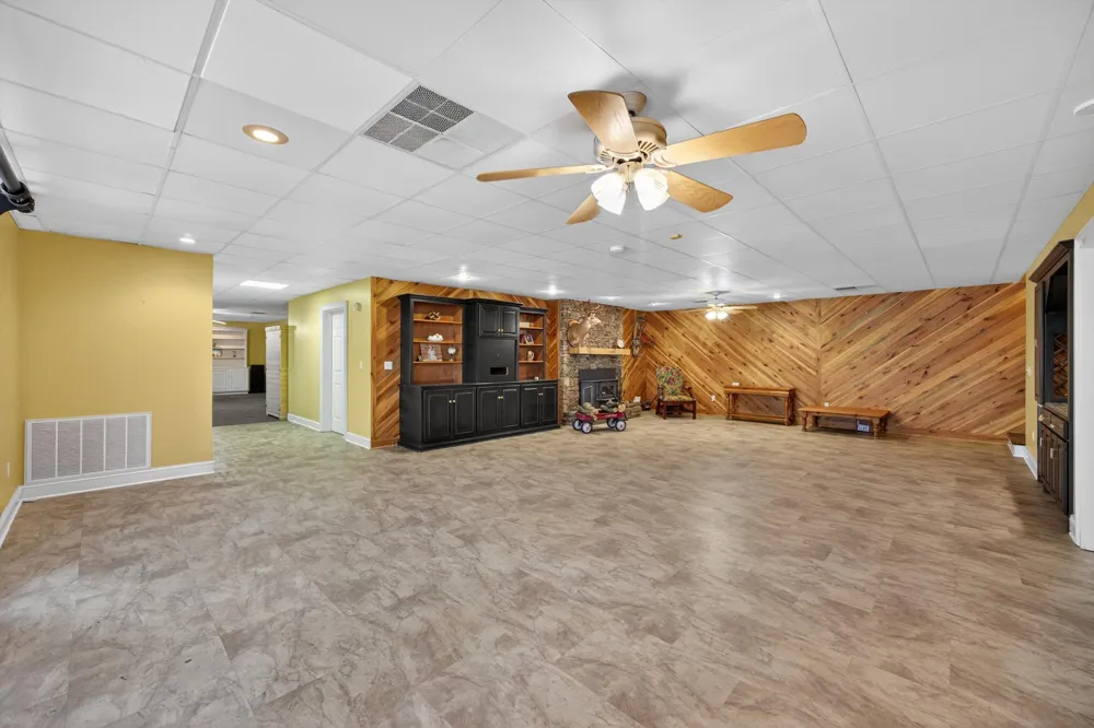 1400 Dogwood Valley Road Tunnel Hill, GA 30755