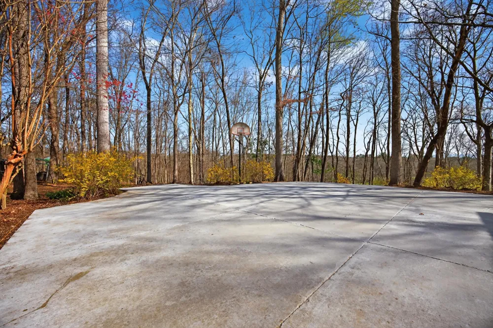 1400 Dogwood Valley Road Tunnel Hill, GA 30755