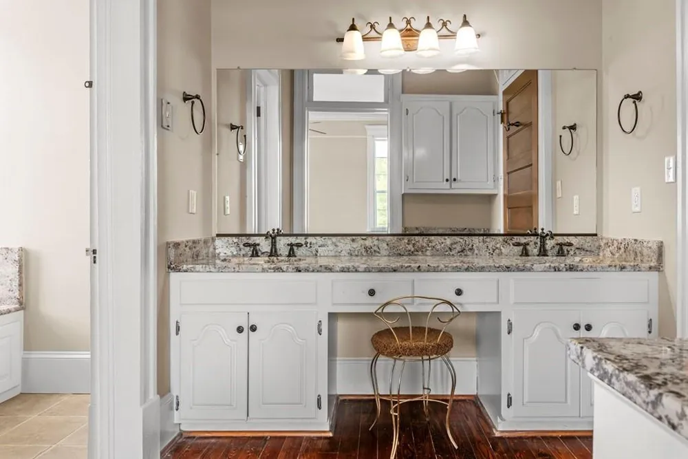 45 Court Square Warrenton, GA 30828