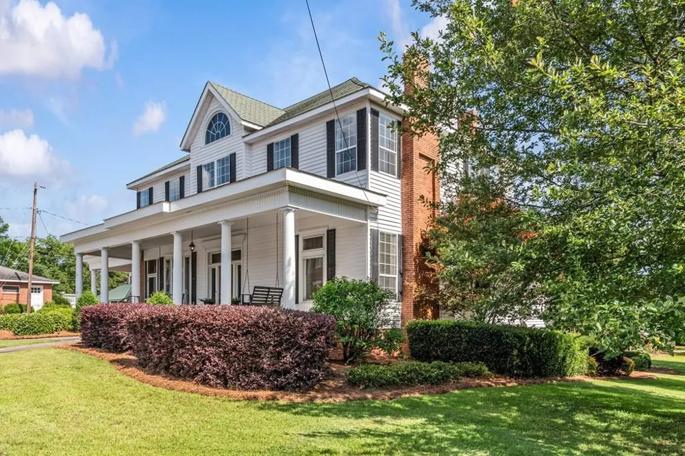 45 Court Square Warrenton, GA 30828