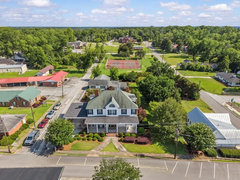 45 Court Square Warrenton, GA 30828