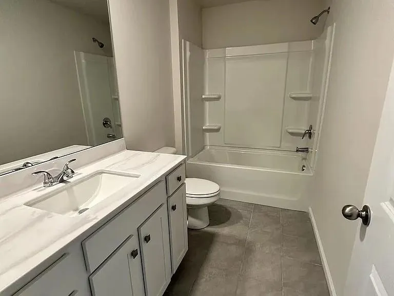 1850 Silver Crest Way Hoschton, GA 30548
