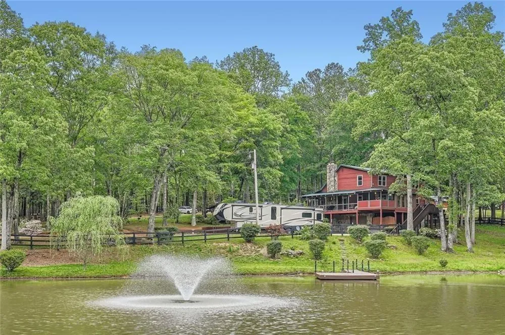 5419 Tyree Winston, GA 30187
