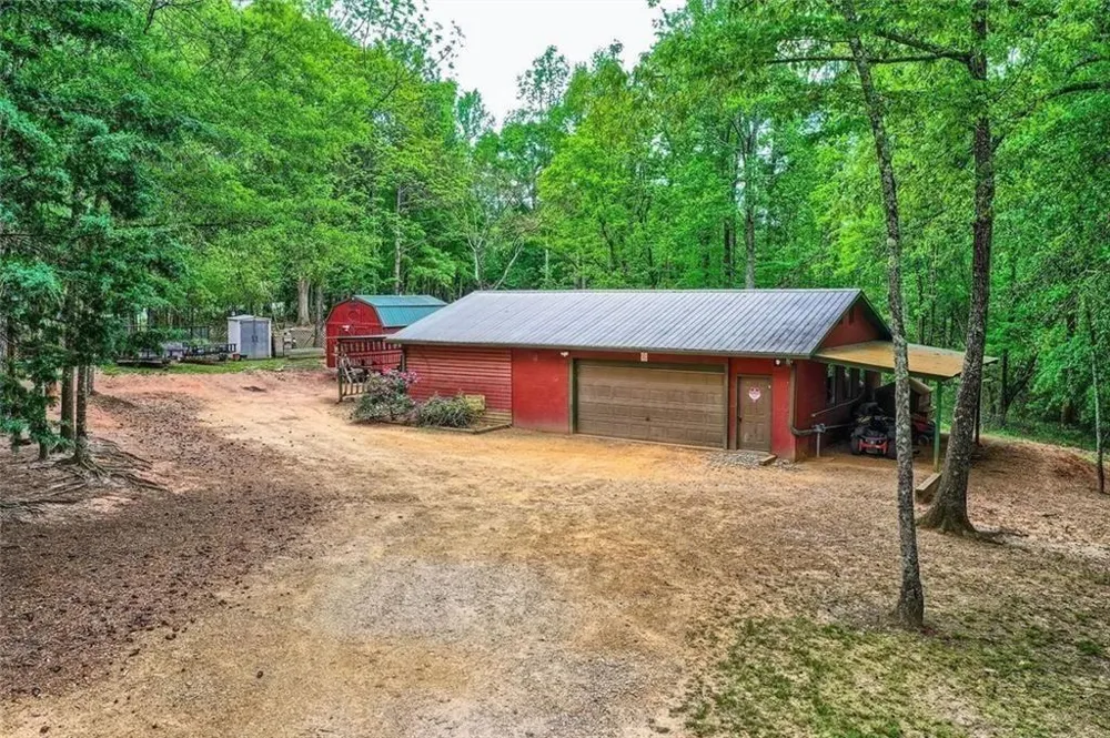 5419 Tyree Winston, GA 30187