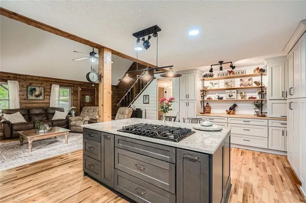 5419 Tyree Winston, GA 30187