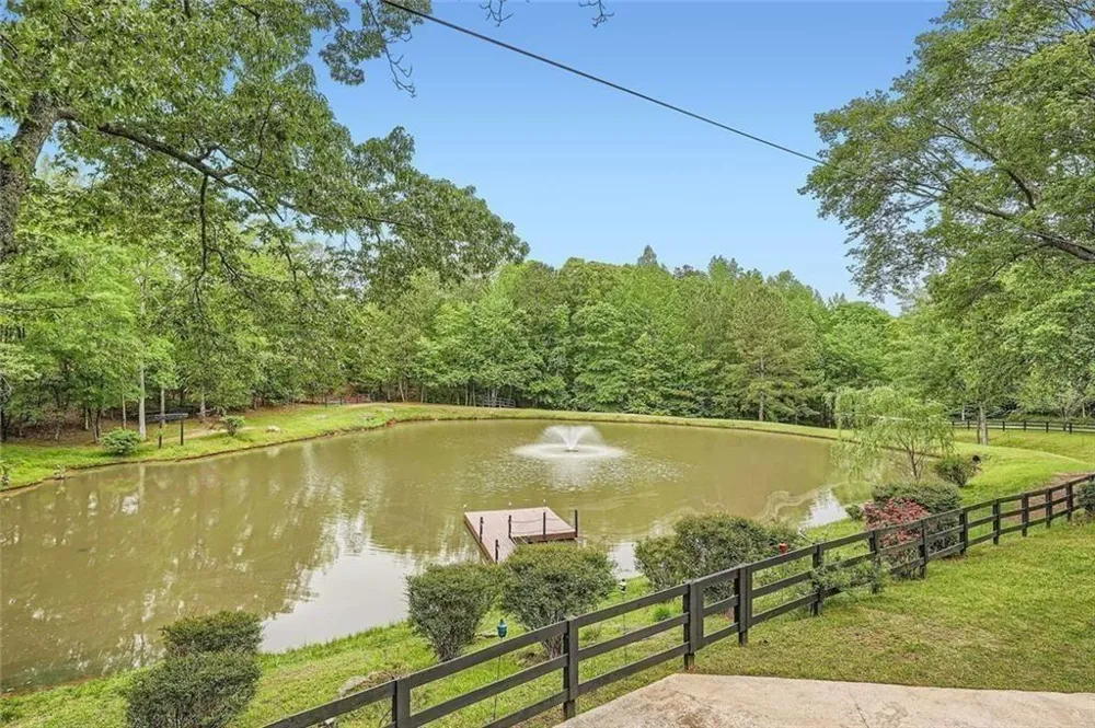 5419 Tyree Winston, GA 30187