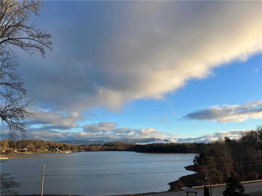3243 Dogwood Lane Hiawassee, GA 30546